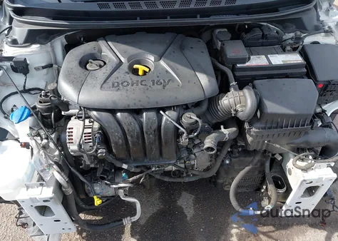 2016 Hyundai Elantra Se z USA, uszkodzony, nr VIN 5NPDH4AE0GH704272